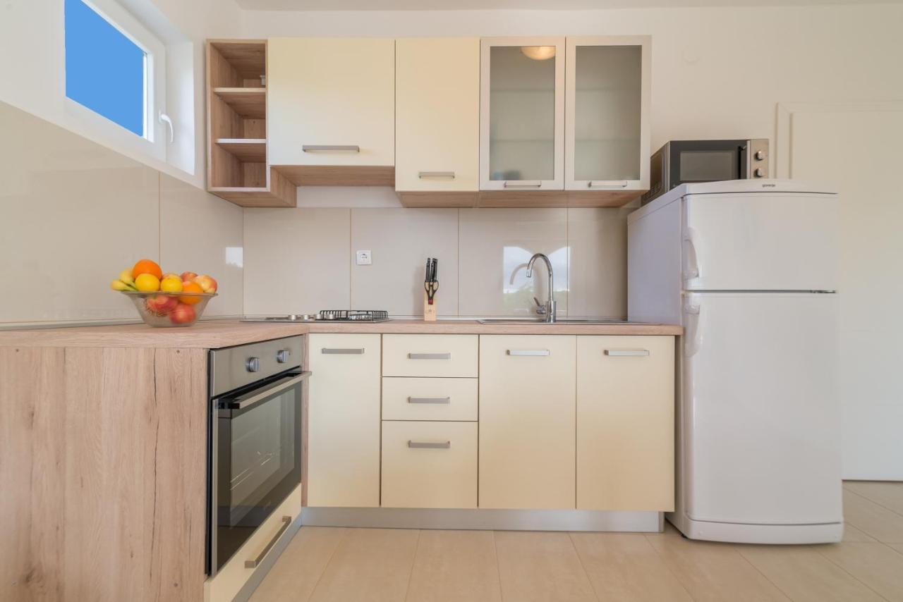Apartmani Dupor 格基卡琳 外观 照片